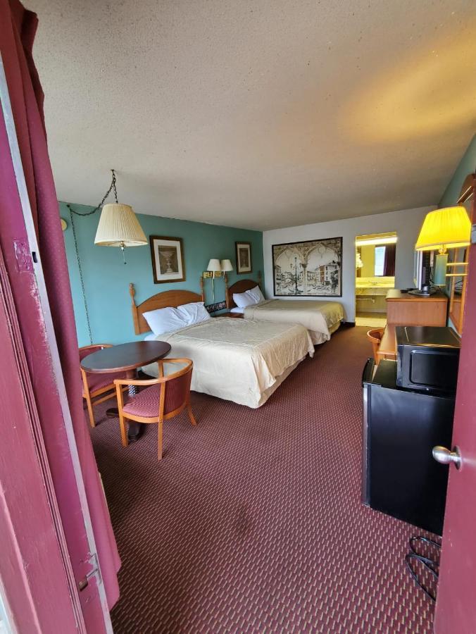 Gray Plaza Motel West Frankfort Экстерьер фото
