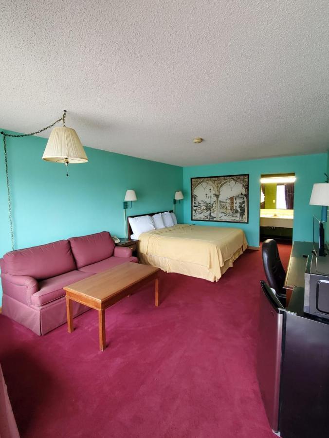 Gray Plaza Motel West Frankfort Экстерьер фото