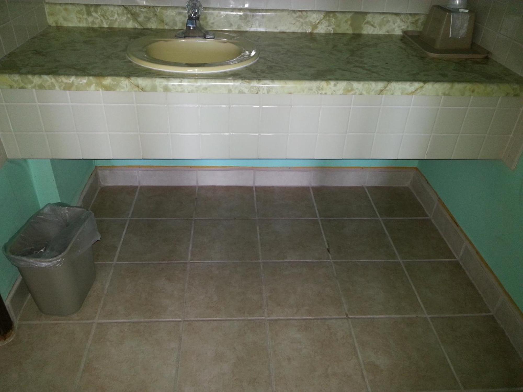 Gray Plaza Motel West Frankfort Экстерьер фото