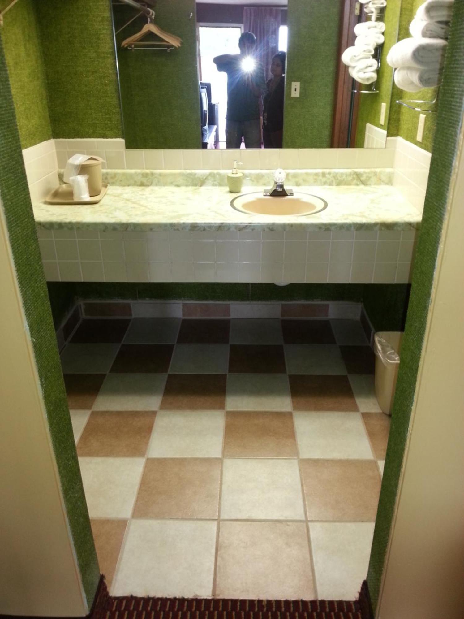 Gray Plaza Motel West Frankfort Экстерьер фото